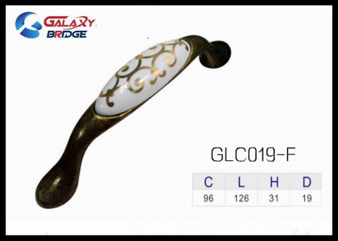 tirones clásicos negros mates del gabinete de la porcelana del modelo